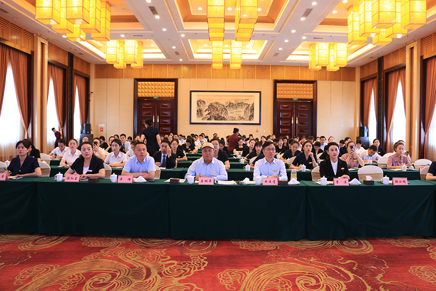 感恩成長(cháng)蛻變  勵志接續傳承 